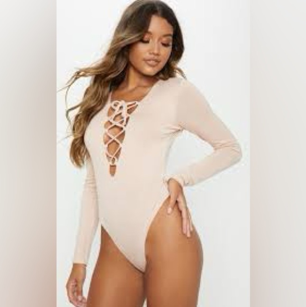 NWT beige NaaNaa ASOS long sleeve lace up tie bodysuit size 4
